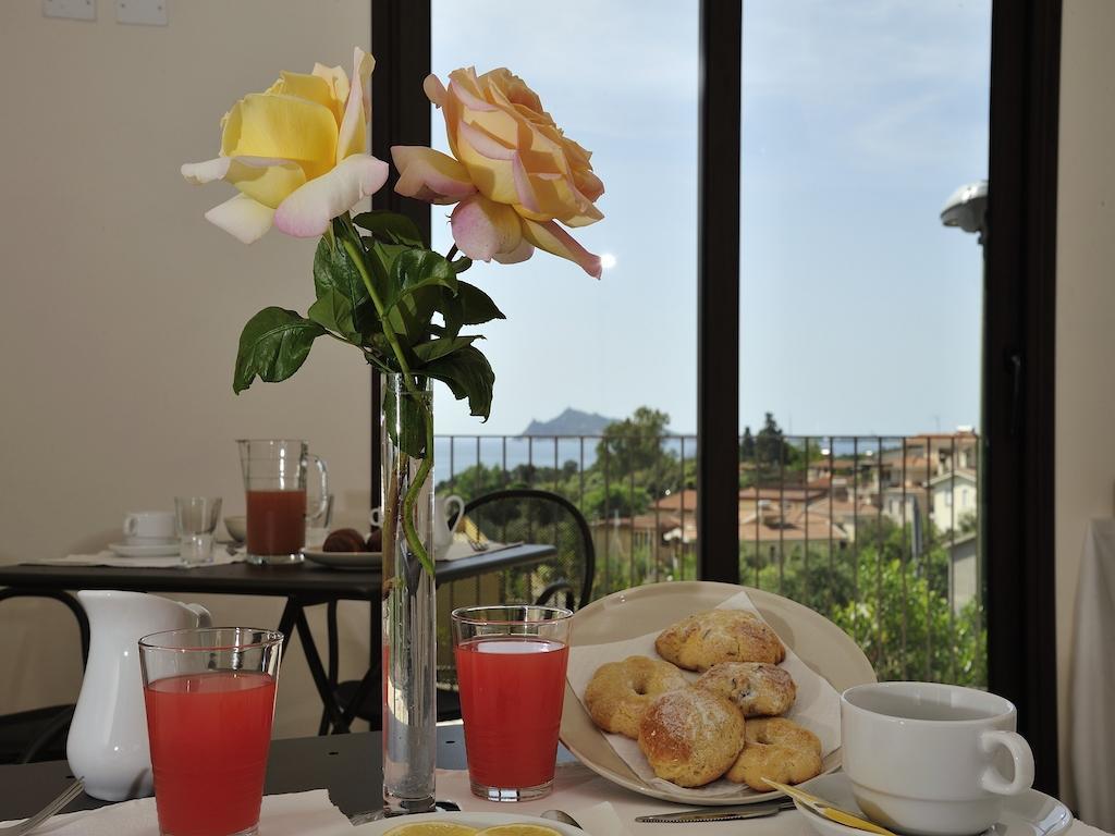 B&B Le Cale Santa Maria Navarrese Esterno foto